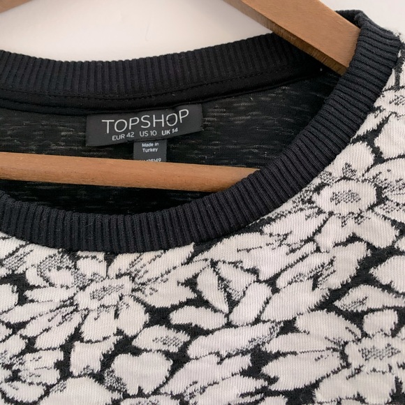 Topshop Flowered Crop Sweater Top - Picture 2 of 3